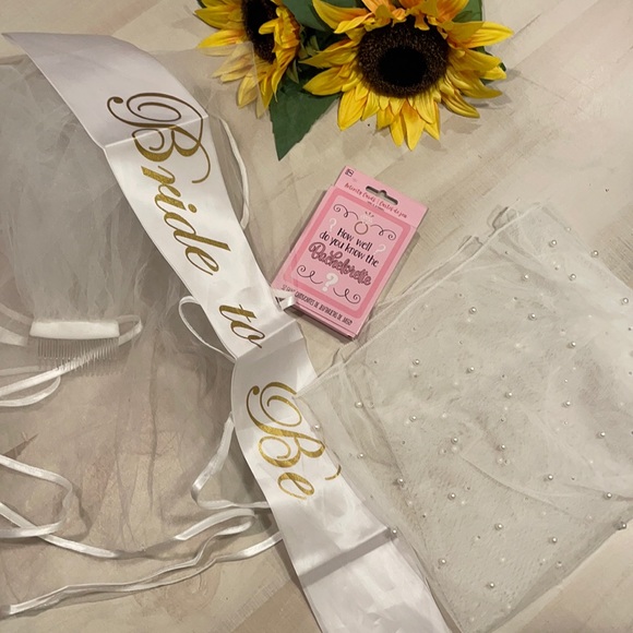 Bride Accessories - Bachelorette Party Kit - BRIDE TO BE - Sash, Veil, & Pearl cover up